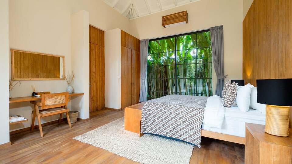 5 Star M Villa 318 Canggu - Tropical Elegance