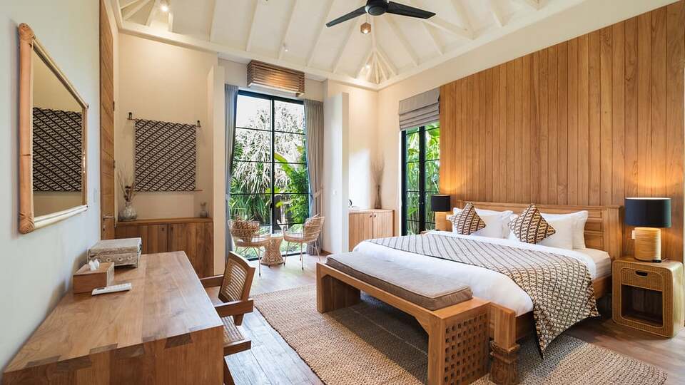 5 Star M Villa 318 Canggu - Tropical Elegance