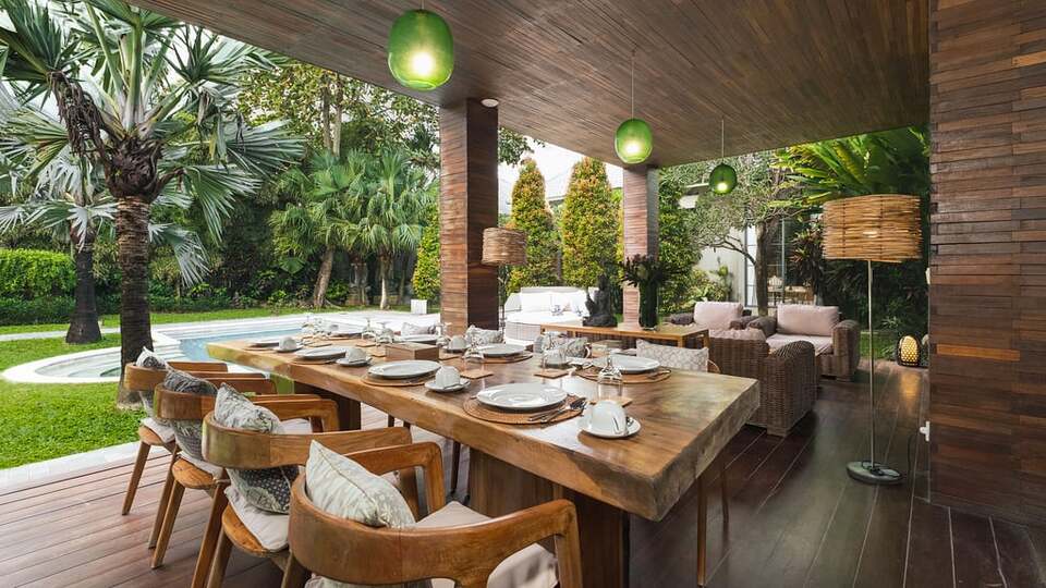 5 Star M Villa 318 Canggu - Tropical Elegance