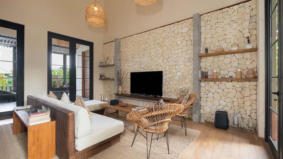 5 Star M Villa 318 Canggu - Tropical Elegance