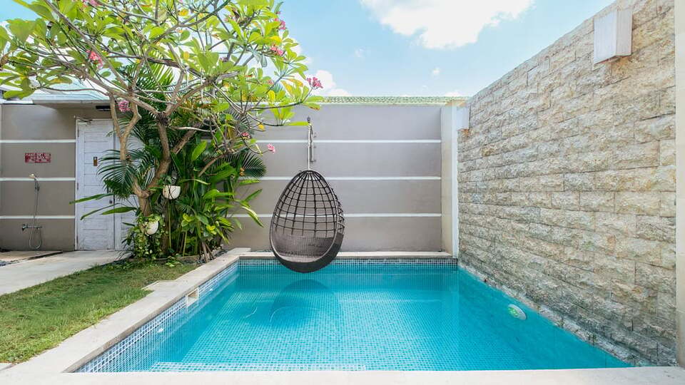 5 Star Villa Larimar - Romantic Serenity