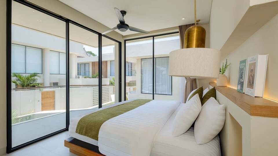 5 Star Loona Palm Seseh Estate - Modern Coastal Serenity