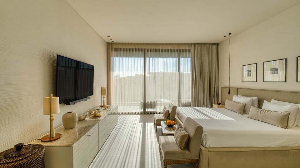 5 Star Villa Amara - Contemporary Tropical Luxury