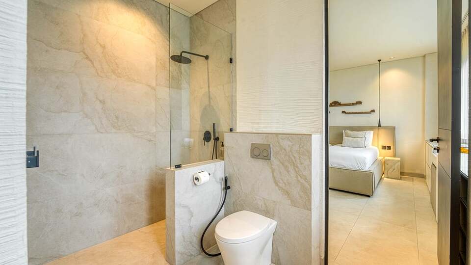 5 Star Villa Amara - Contemporary Tropical Luxury