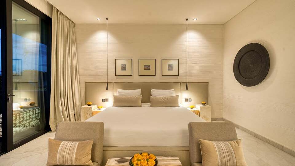 5 Star Villa Amara - Contemporary Tropical Luxury