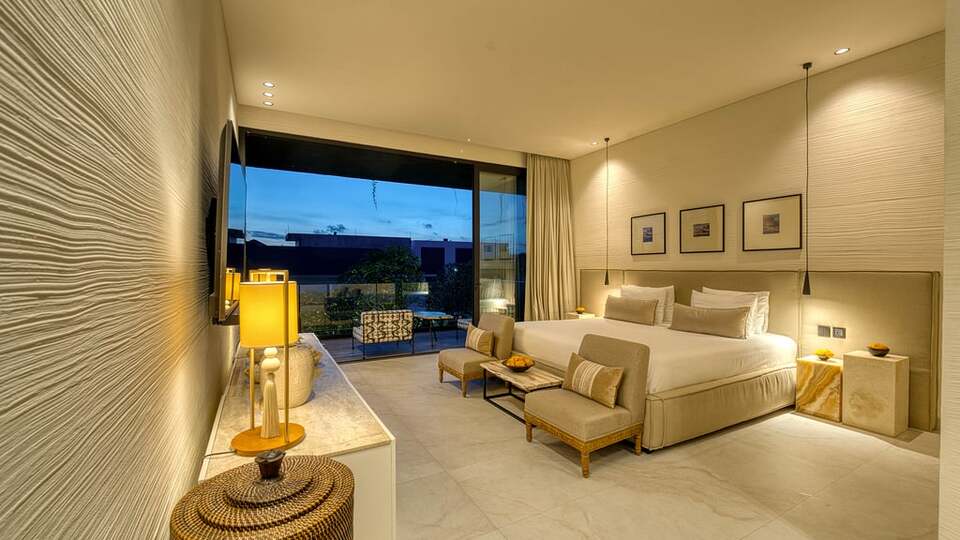 5 Star Villa Amara - Contemporary Tropical Luxury