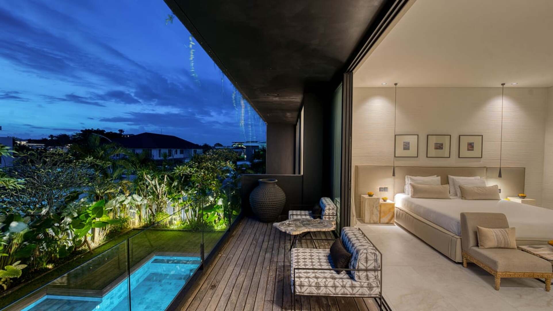 5 Star Villa Amara - Contemporary Tropical Luxury