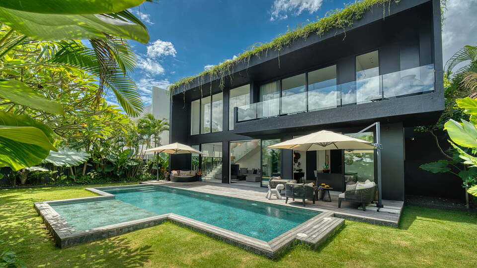 5 Star Villa Amara - Contemporary Tropical Luxury