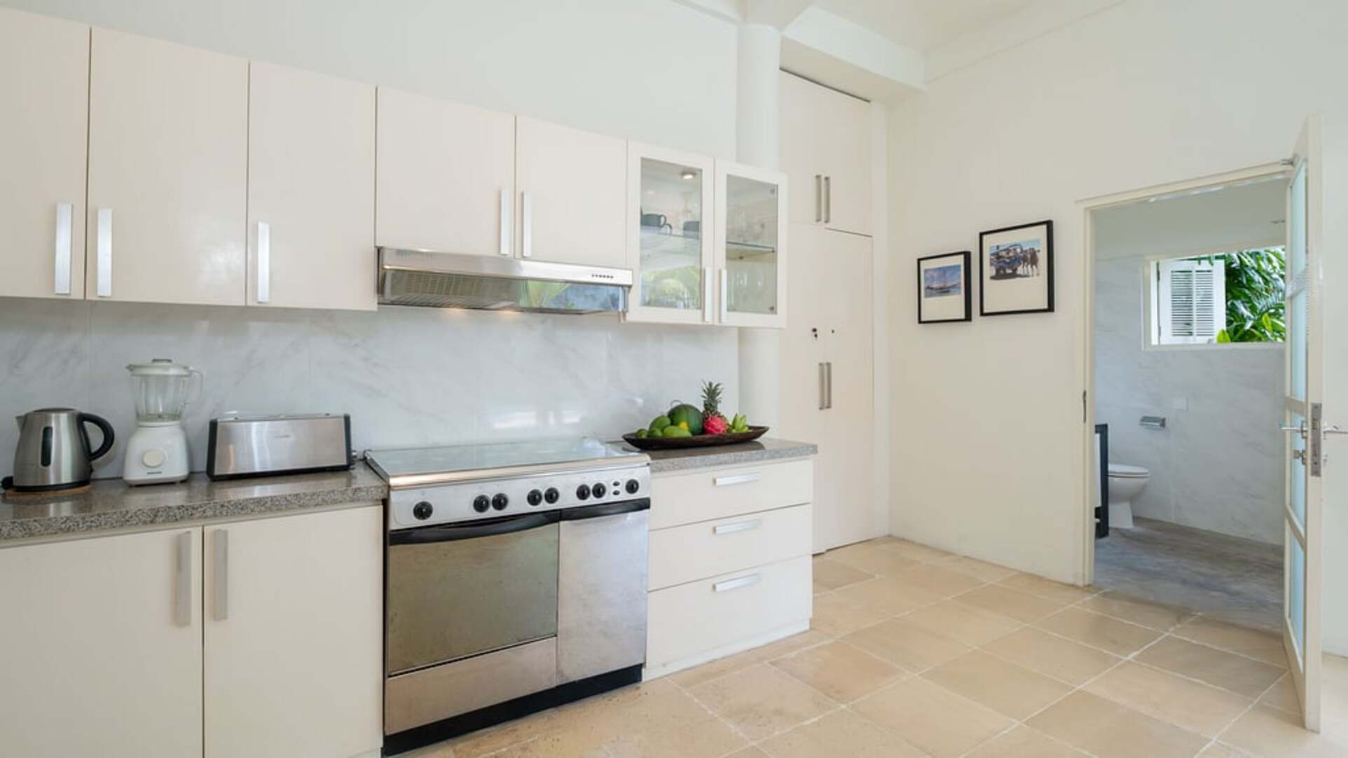 5 Star Villa Merta Sari 8 - Seminyak Serenity