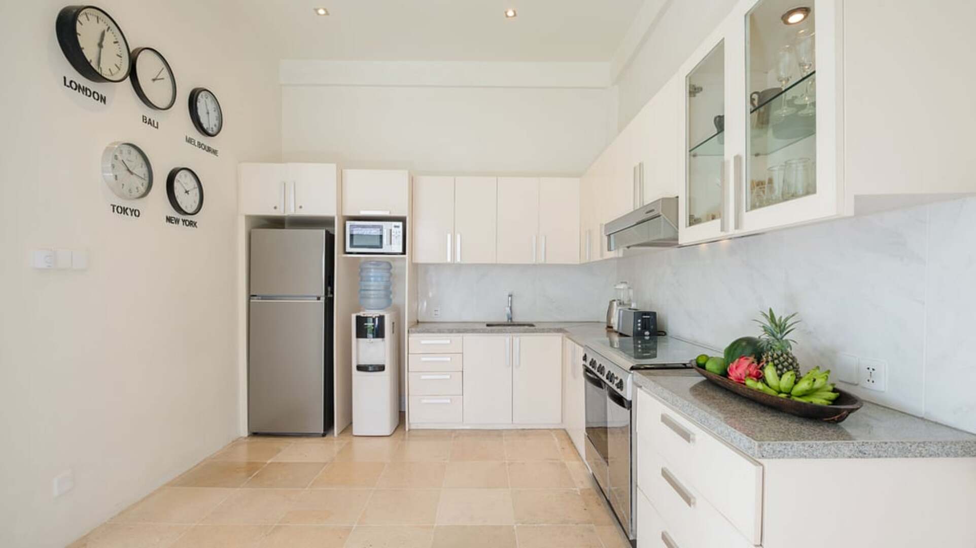 5 Star Villa Merta Sari 8 - Seminyak Serenity