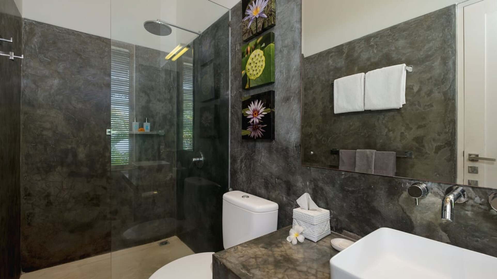 5 Star Villa Merta Sari 10 - Tropical Seminyak Retreat