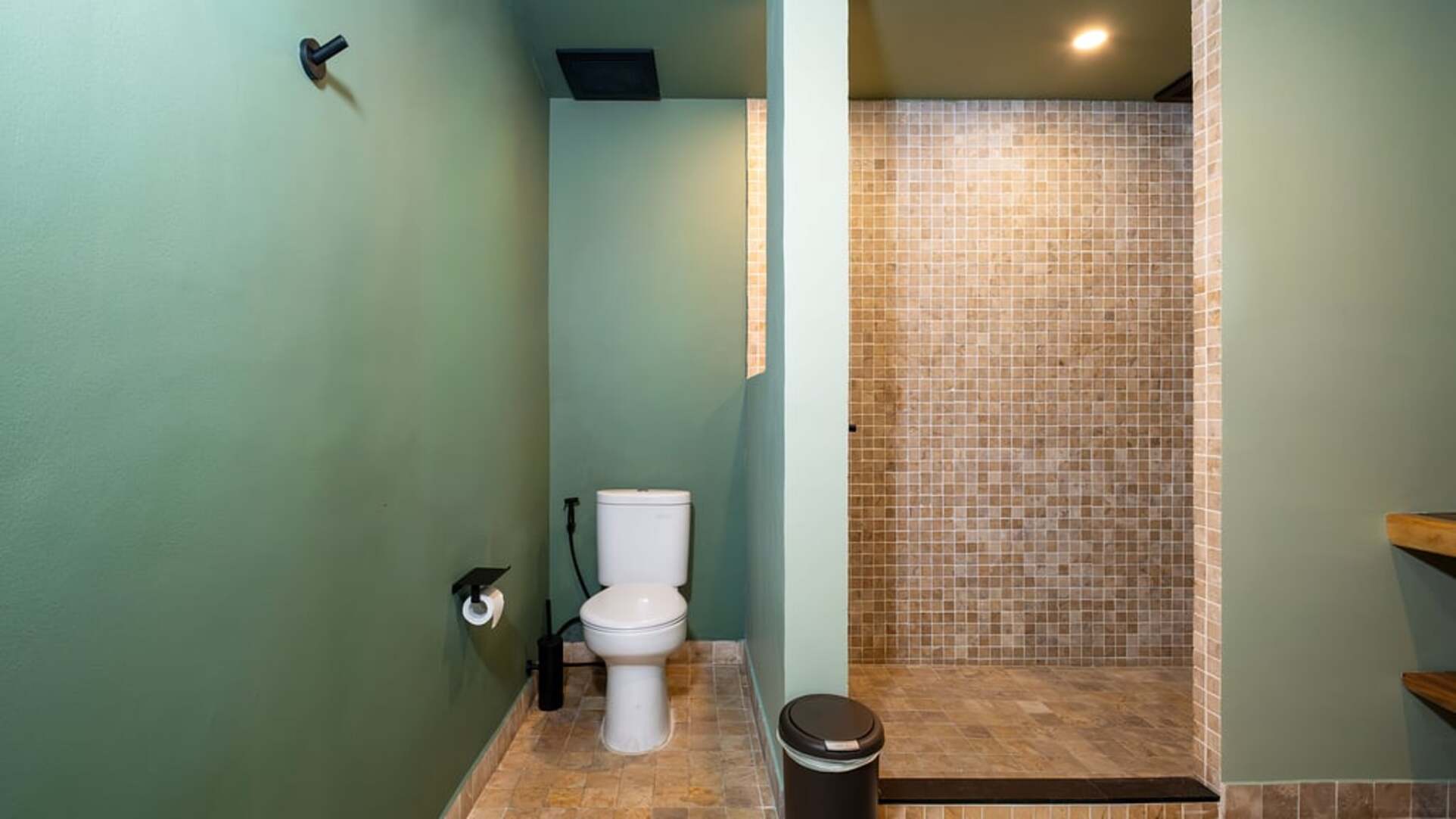 5 Star Villa Dreamora - Contemporary Kerobokan Escape