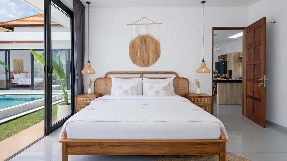 5 Star Villa Cansavina - Modern Seminyak Serenity