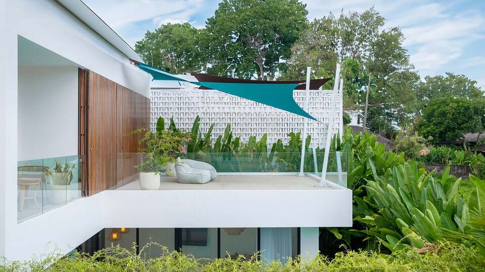 5 Star Loona Palm Canggu Estate - Contemporary Tropical Escape