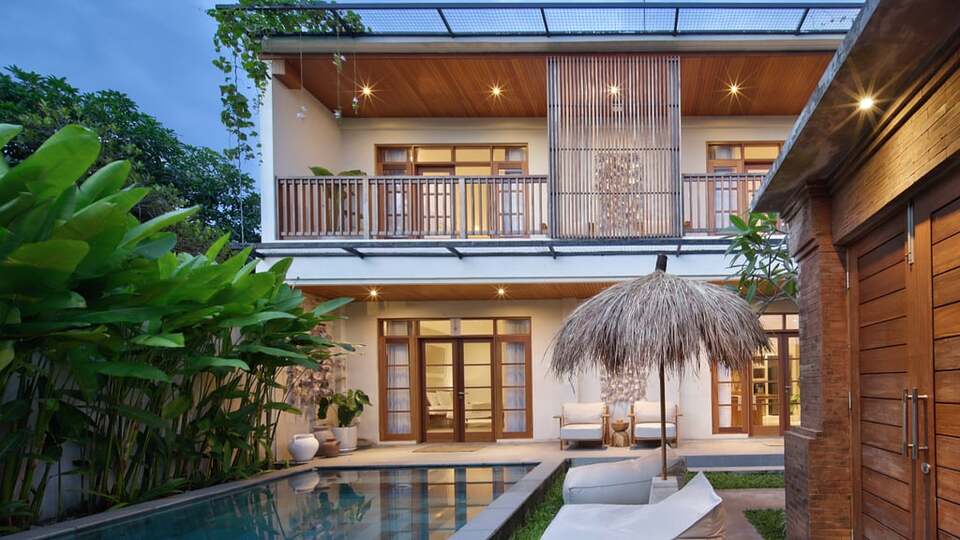 5 Star Villa Reviva - Contemporary Seminyak Escape, Seminyak, Indonesia