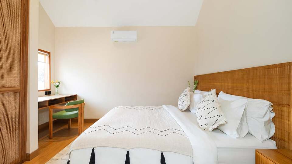 5 Star Lexington Palace Villa – Private Tropical Estate