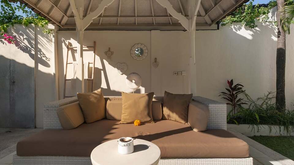 5 Star Villa Mas 3 Seminyak – Chic Tropical Escape