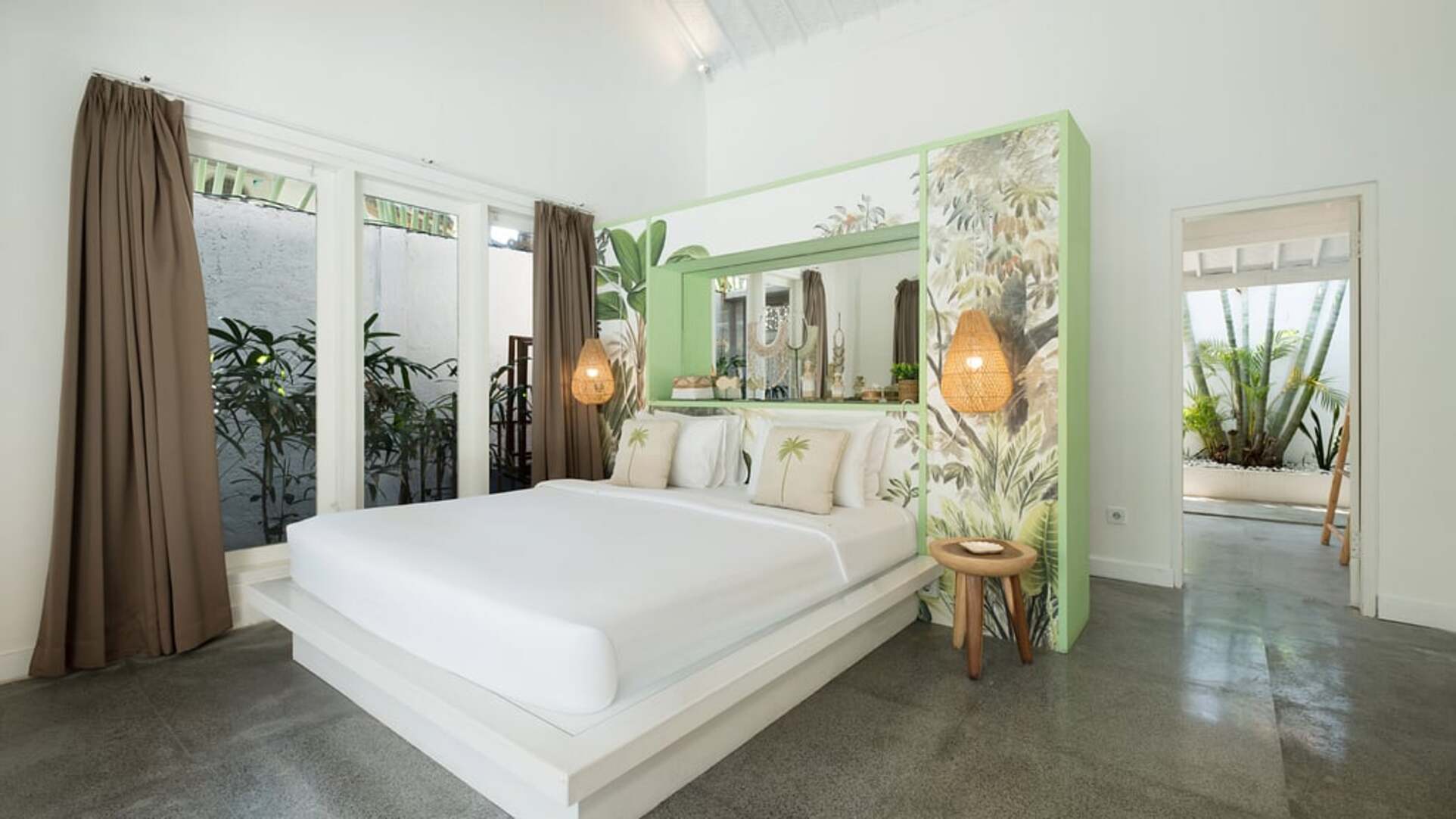 5 Star Villa Mas 3 Seminyak – Chic Tropical Escape
