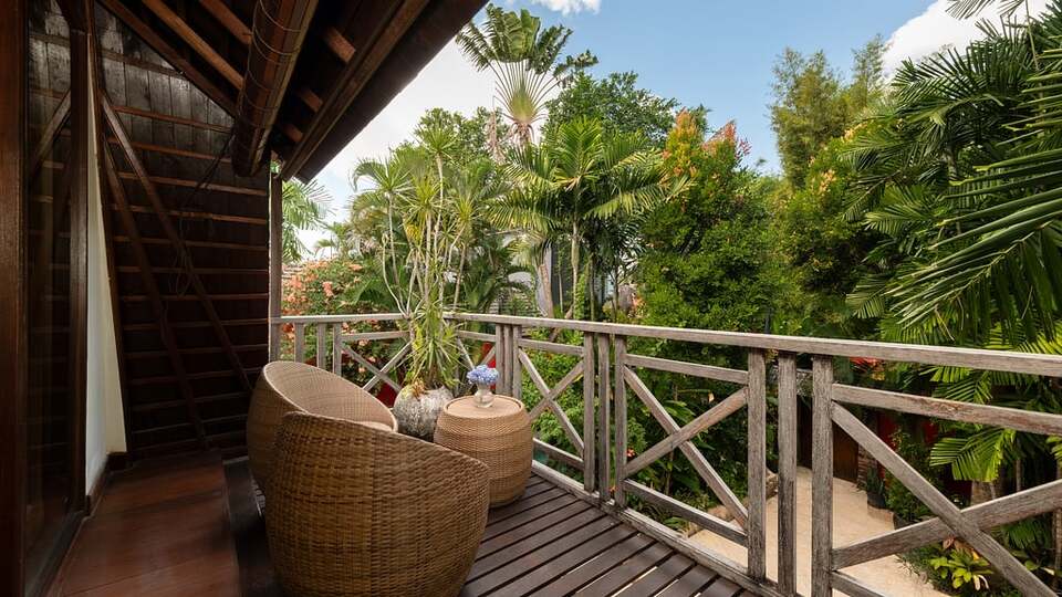5 Star Villa Hangat – Tropical Balinese Sanctuary