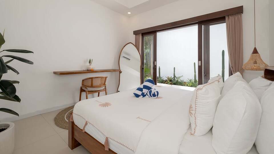 5 Star Villa Victoria 2 – Tropical Seminyak Retreat