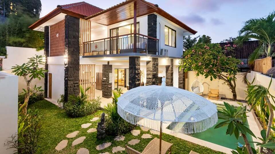 5 Star Villa Ambalika - Seminyak Serenity, Seminyak, Indonesia