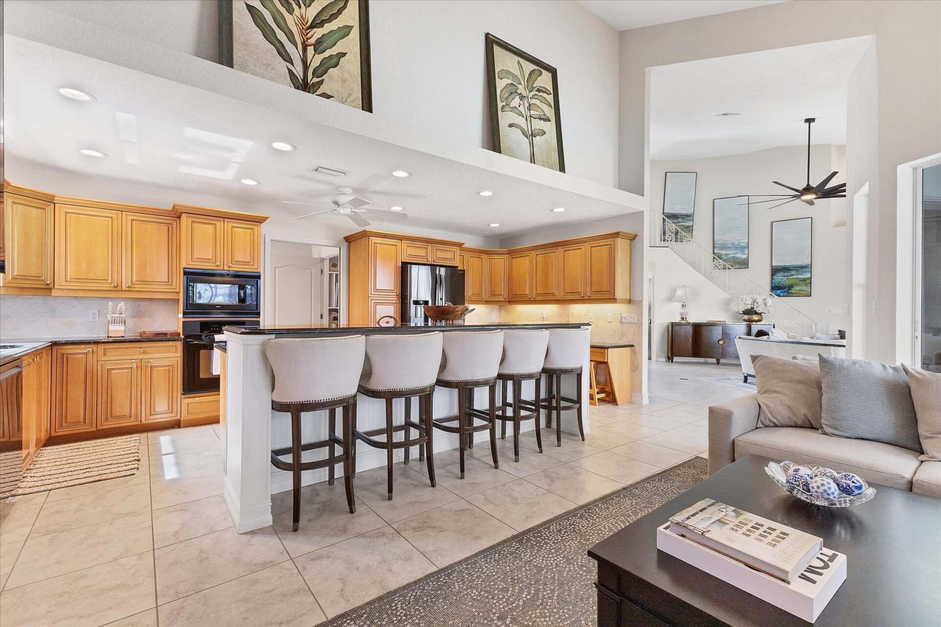 Kitchen island seats 5