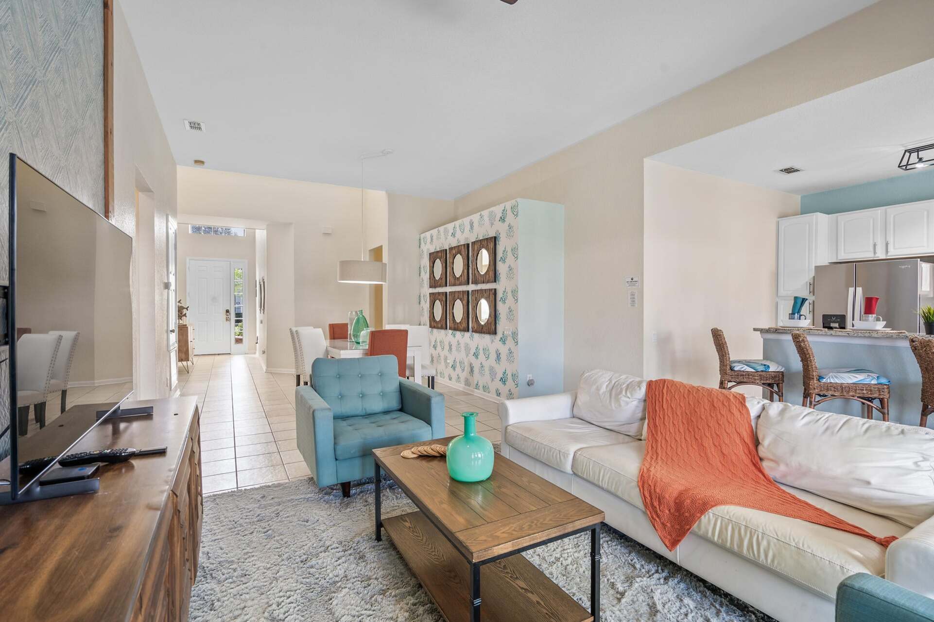 Living / Dining / Entry