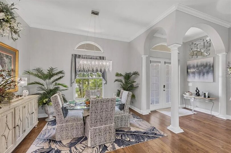 Foyer and dining room  area