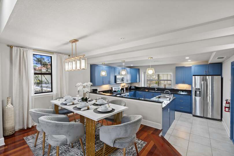 Dining Room/Kitchen