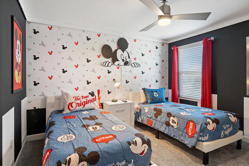 Two Twins Bedroom 8 Upstairs, Shared Bathroom Mickey Theme
