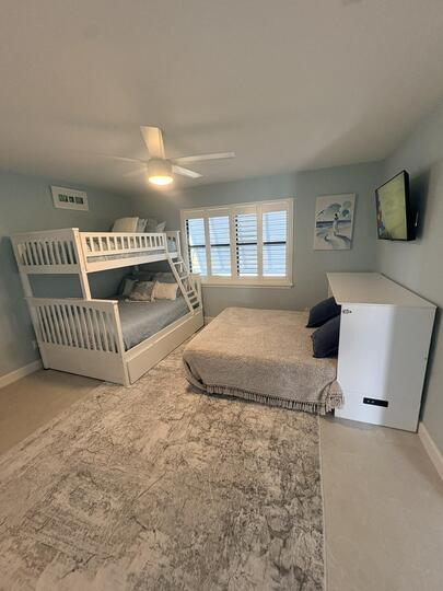 Bedroom 3 - Family Suite, Twin over Double Bunk bed with Twin Trundle Bed, Full size Murphy bed, 43" Smart TV, Large double doors