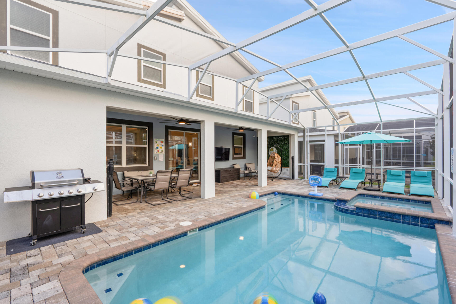 Patio/ Pool  Overview Grill