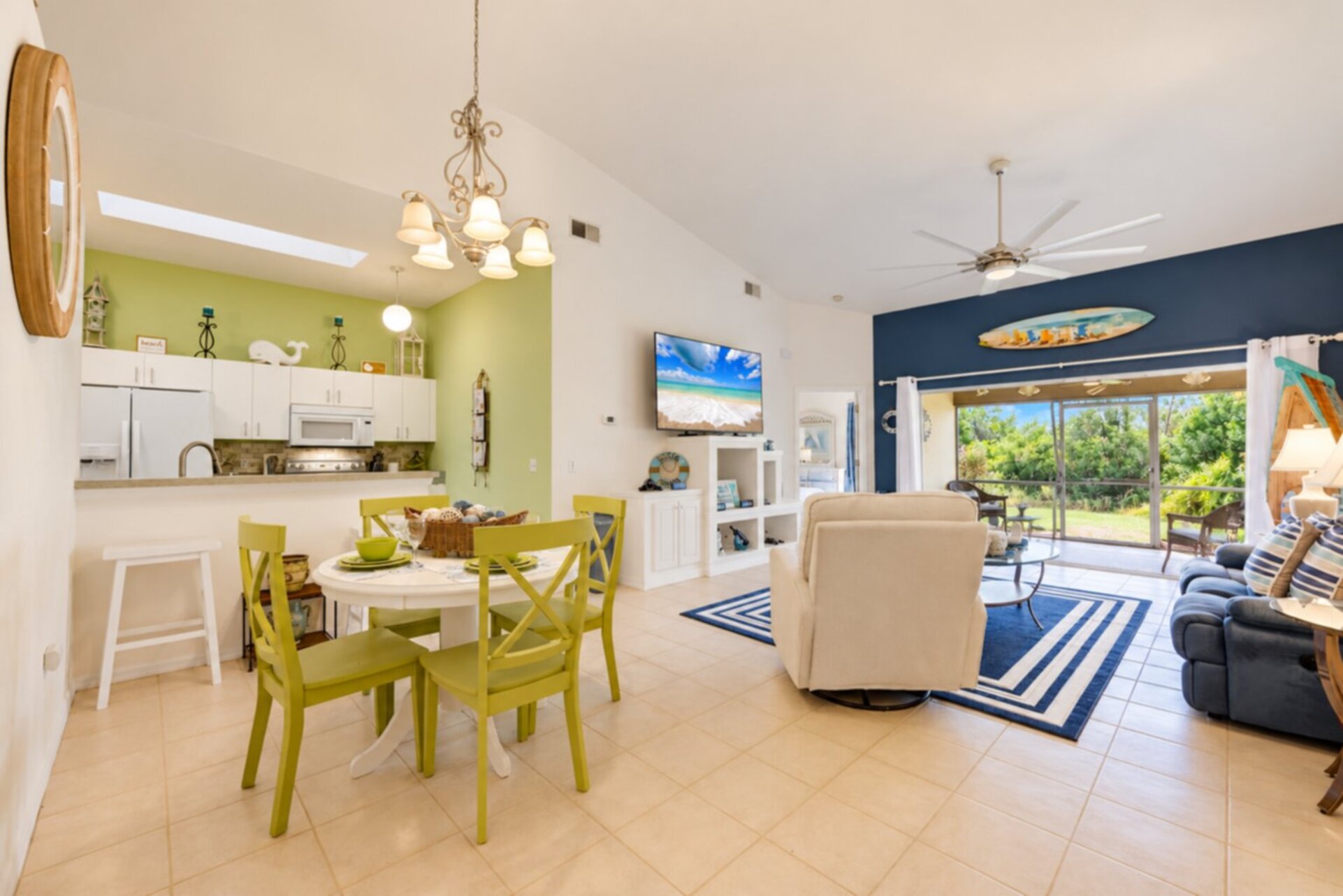 2 bedroom, 2 bathroom condo in Burnt Store Marina