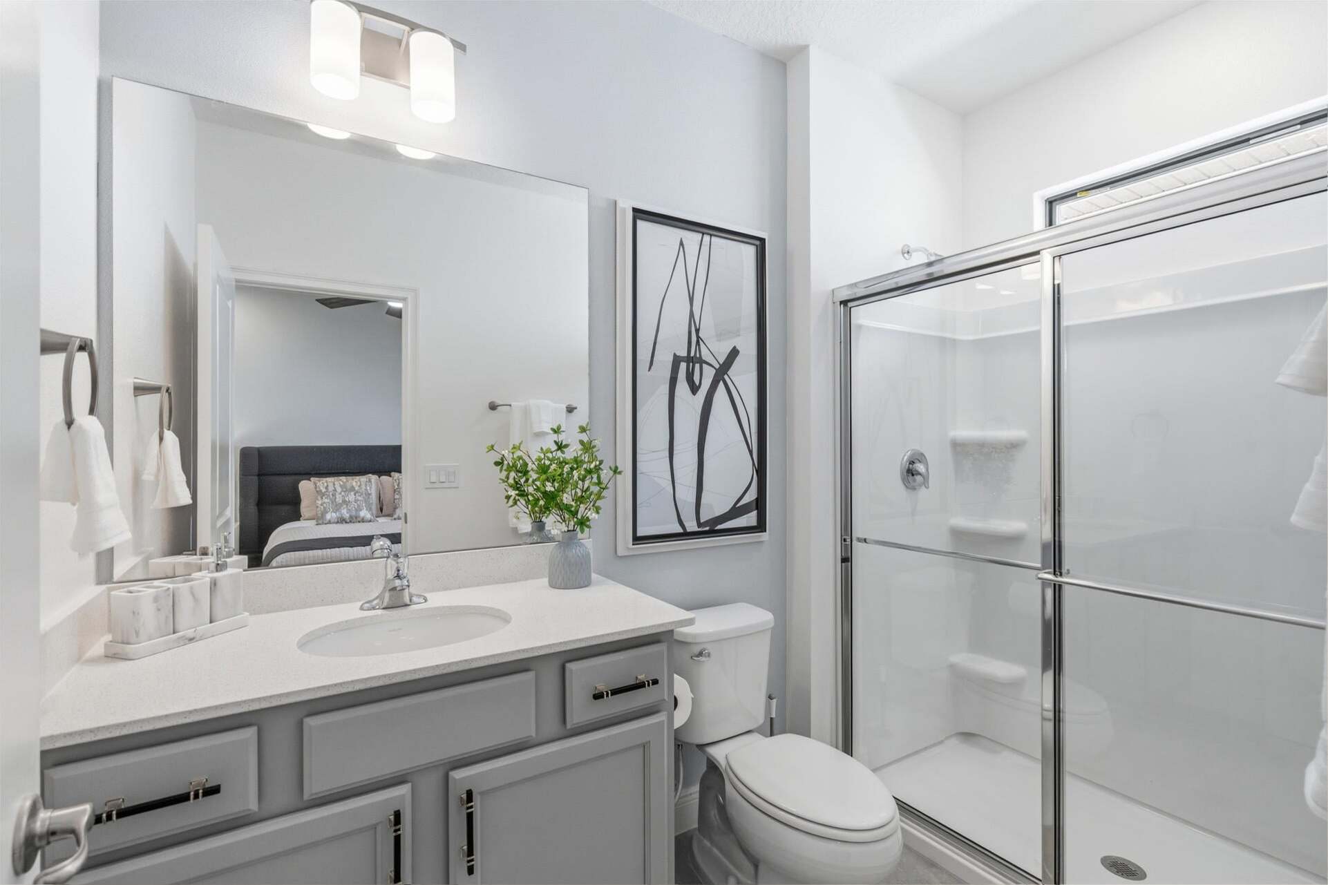 Queen Suite Bathroom 7 Upstairs Shower