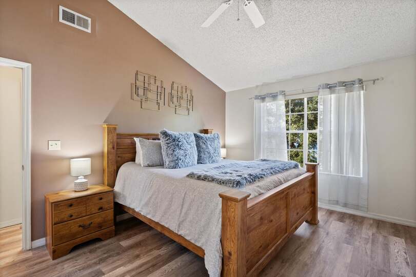 Master King Bedroom 1 Attached Bathroom