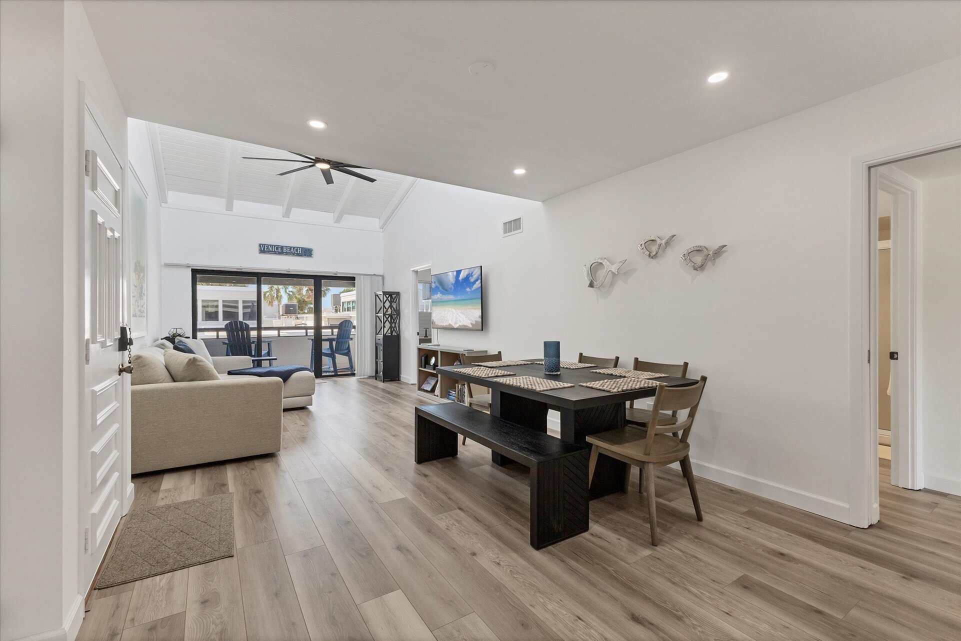Bright, open living/dining space