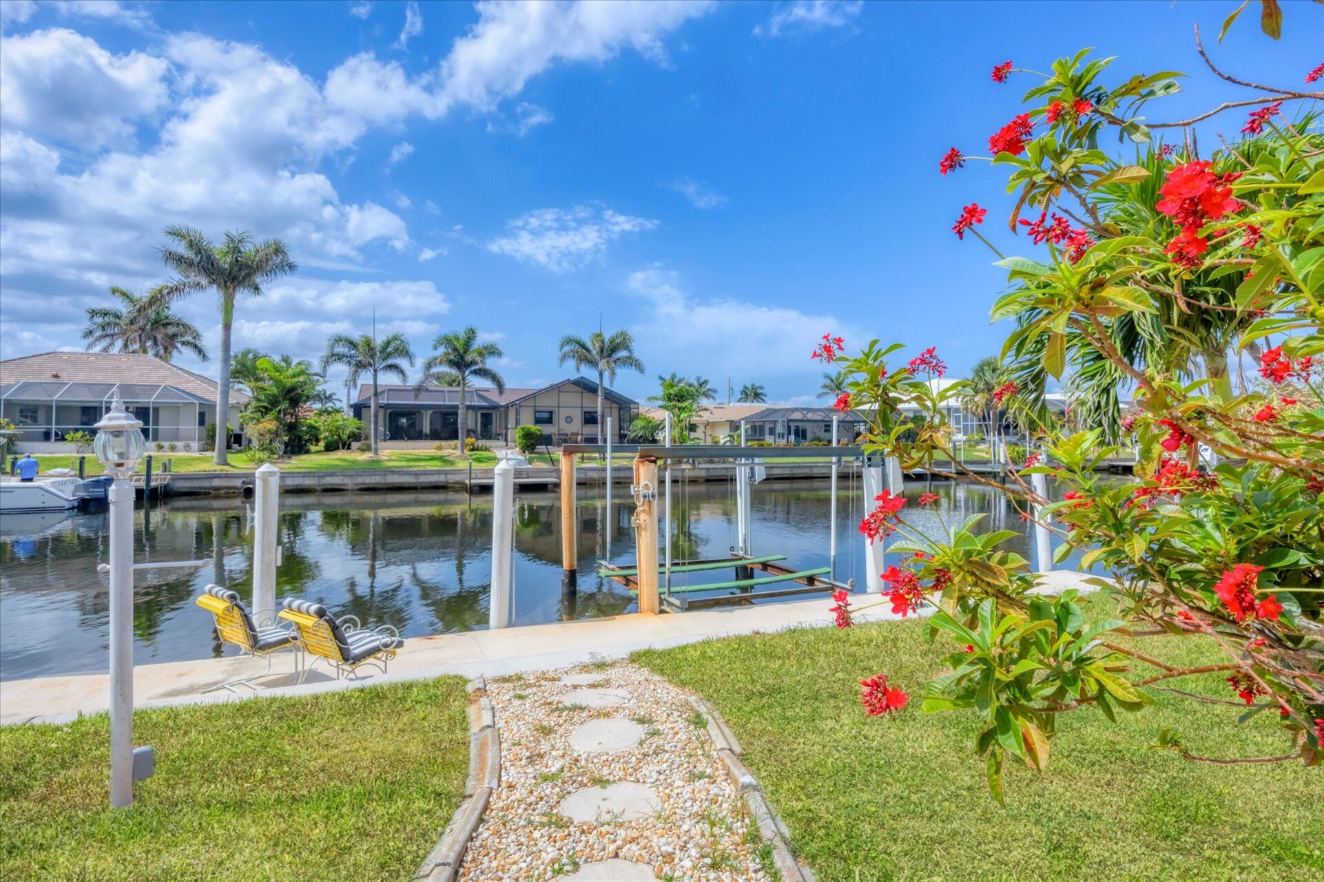 Boat parking on large 6'x55' Dock (Power and Water) with Access to the canal and Gulf! (Boat lift not available)